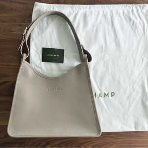 Longchamp Women's Turtledove (Tan)Bag - LE FOULONNÉ M HOBO BAG